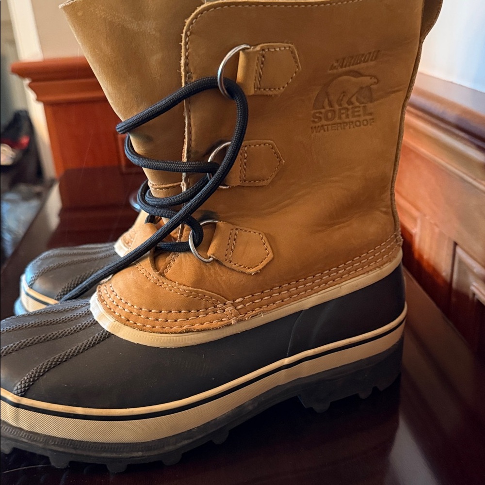 Sorel Tan Leather & Black Rubber Waterproof Winter Boots
